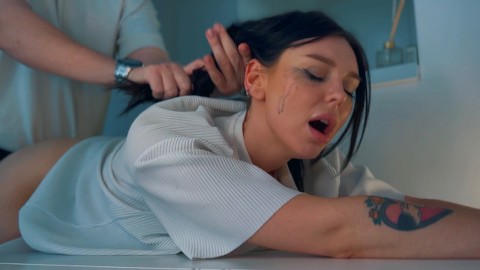 üvey kardeşim oral seks sırasında gözyaşlarına boğuldu