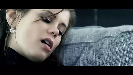 Nazik güzel arkadan vurdurmanın verdiği hazzı seviyor