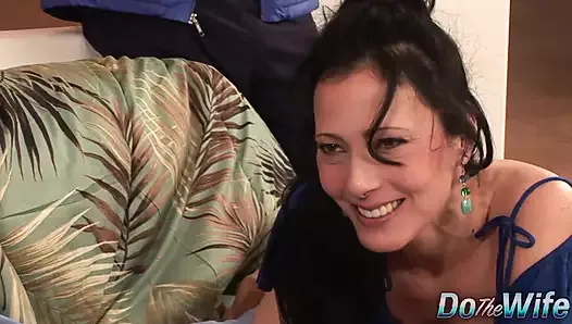 cuck hubby saatler onun eş zoey holloway sikişbir genç damızlık