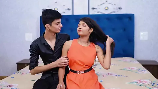 evde Yalnız Olduklarında 18 yaşında Sevgililer ilk kez Seks sert & Hardsikişig Seks