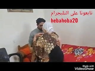 Yaşlı Türbanlı Kadını Sikerken Gizli Çekim Yayınlıyor