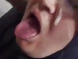 Arap anne attırma istiyor