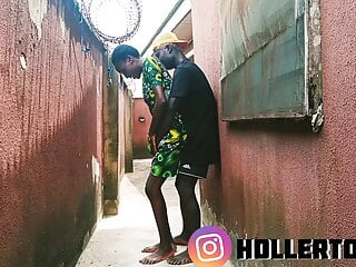 Komşu Kızı Sikimi Gizlice İzliyormuş