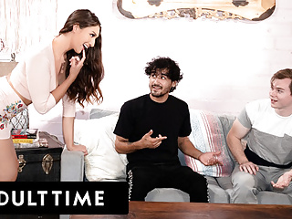 Bella Rolland Kırık Kalbimi Tamir Etmeyi Teklif Etti