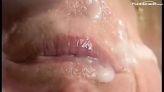 oma helga lernt ıhren stiefenkel an..