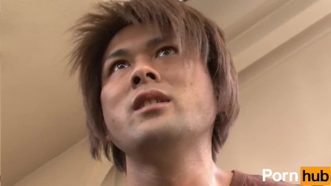 Kıllı Amcıklı Liseli Japon Kız Tüm Sebzelerle Mastürbasyon Yaparak Erkeğini Azdırıyor