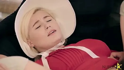 Yeni karısı ve üvey kızıyla üçlü seks fantezisini gerçekleştirdi