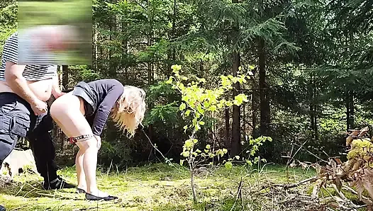 ormanda iki gün içinde aynı yalnız adam tarafından sikildi