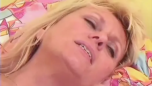 şehvetli olgun bonny