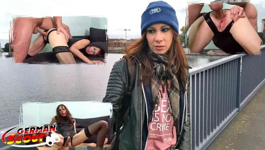 berlin'de sahte model işinde sıska kızıl saçlı genç sikişa için alman izci - kaba anal seks