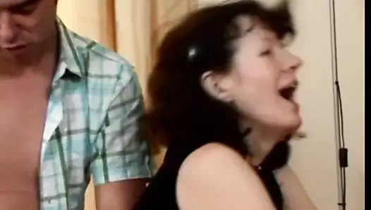 ateşli olgun Puma eğilip sikildi doggystyle almak için seviyor