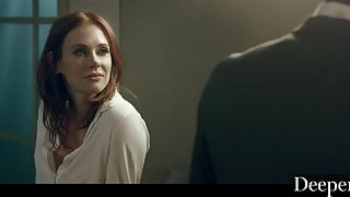 Büyük siyah Yarrağı pembe Amının dibine kadar alıyor